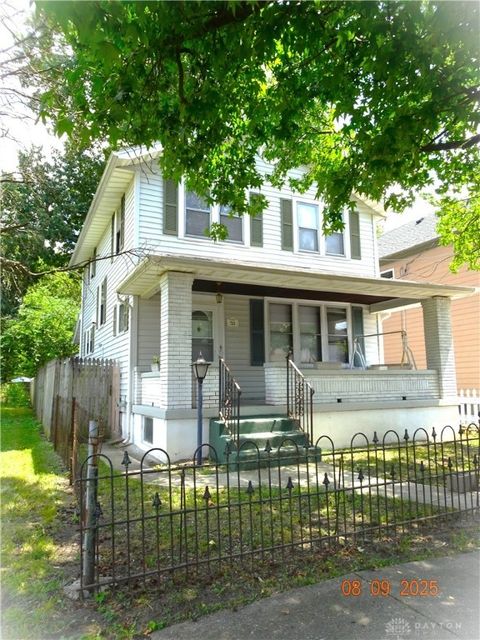 Photo of 712 S 4th Street, Hamilton, OH 45011 (MLS # 950107)