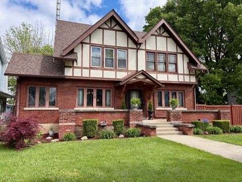 Homes For Sale - 370 E Cassilly Street<br/> Springfield, OH 45503