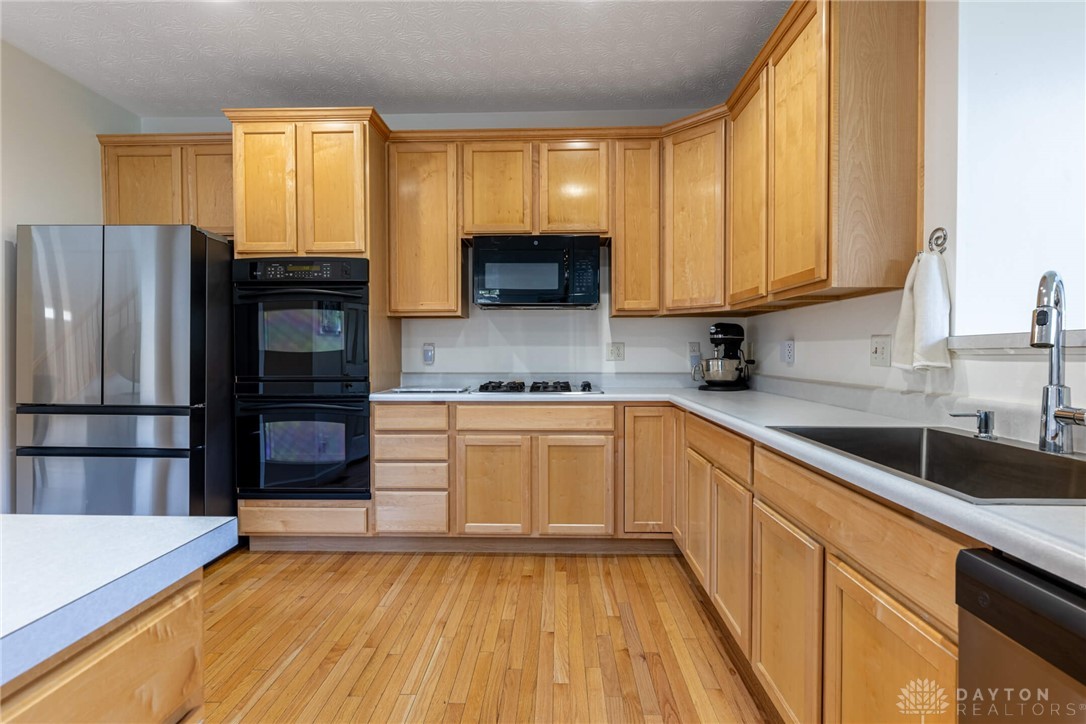 1233 Terrington Way, Miamisburg, Ohio image 10