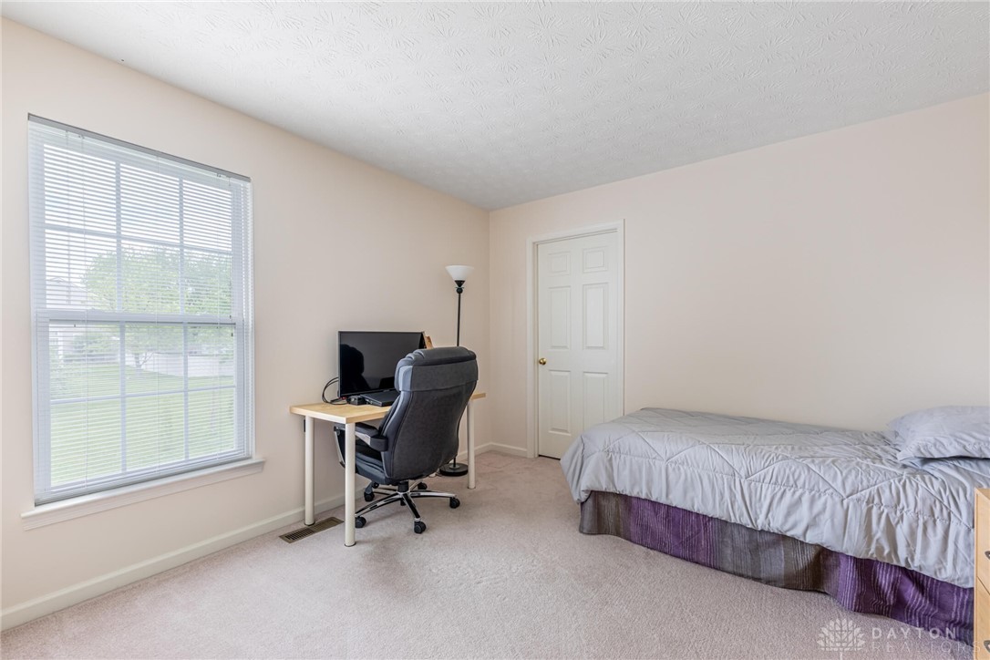 1233 Terrington Way, Miamisburg, Ohio image 30