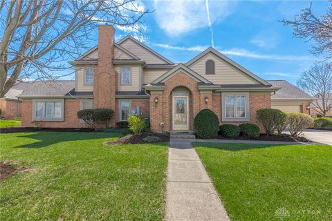 Photo of 2695 Vienna Estates Drive, Miamisburg, OH 45459 (MLS # 955331)