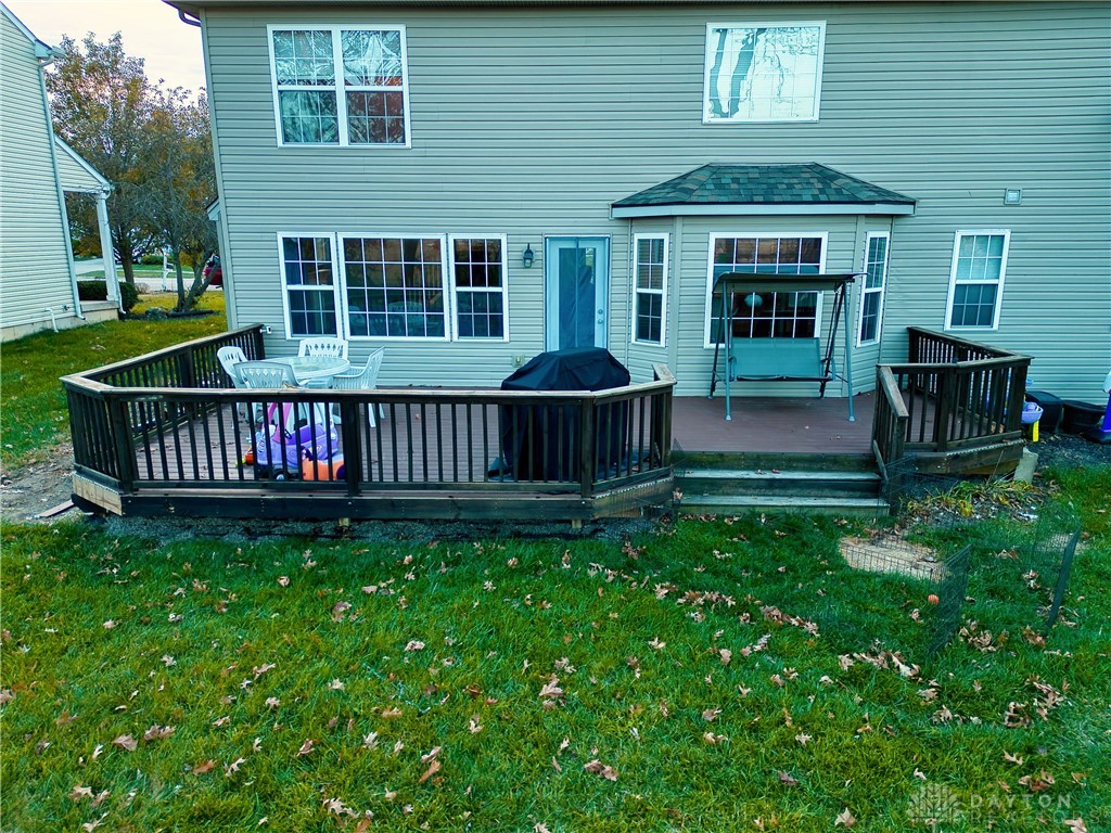 404 Stanton Drive, Springboro, Ohio image 6