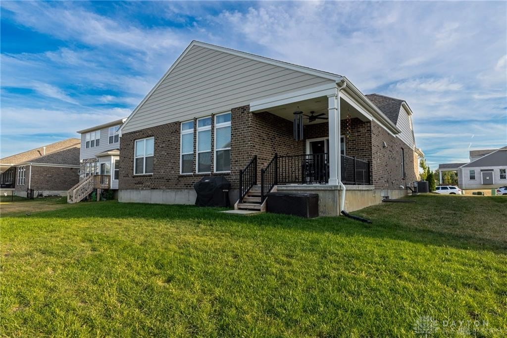 3374 Lily Way, Beavercreek, Ohio image 41