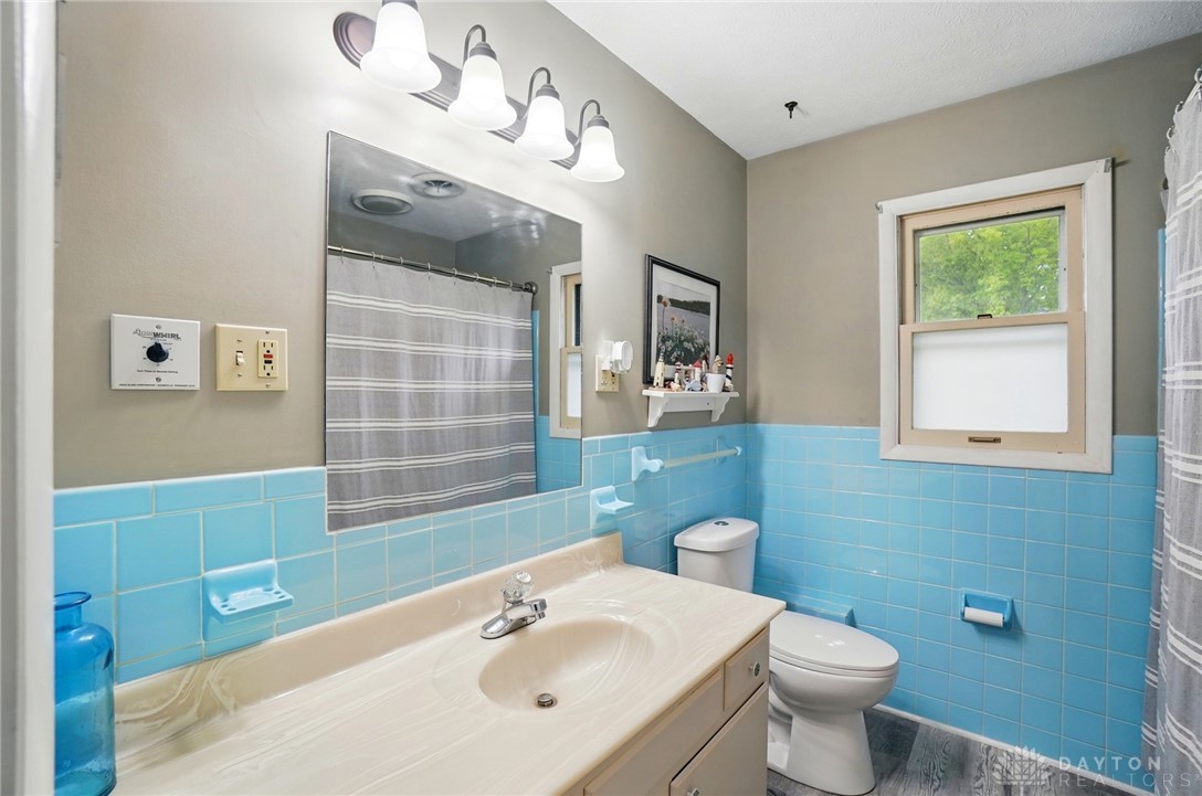 701 Hartford Drive, Springfield, Ohio image 30