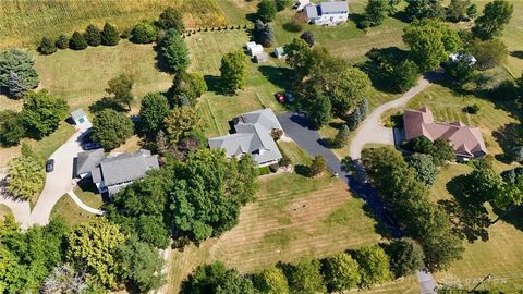 Tiny photo for 460 Kinsey Road, Xenia, OH 45385 (MLS # 946137)