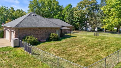 Tiny photo for 460 Kinsey Road, Xenia, OH 45385 (MLS # 946137)