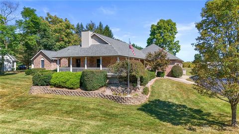 Tiny photo for 460 Kinsey Road, Xenia, OH 45385 (MLS # 946137)