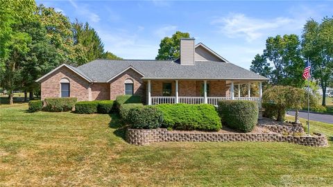 Tiny photo for 460 Kinsey Road, Xenia, OH 45385 (MLS # 946137)