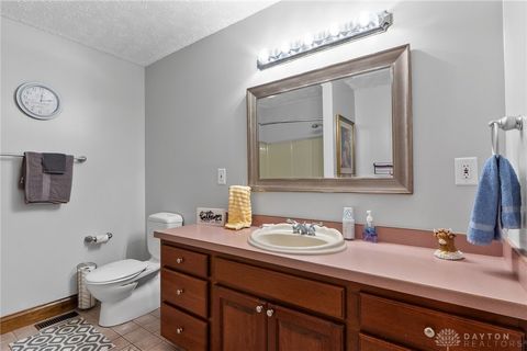 Tiny photo for 460 Kinsey Road, Xenia, OH 45385 (MLS # 946137)