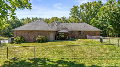 Tiny photo for 460 Kinsey Road, Xenia, OH 45385 (MLS # 946137)