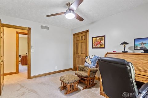 Tiny photo for 460 Kinsey Road, Xenia, OH 45385 (MLS # 946137)