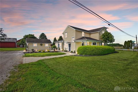 Photo of 9980 W St Rt 718 W, Covington, OH 45318 (MLS # 935076)
