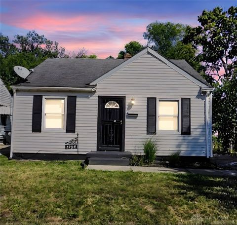 Photo of 1954 Kensington Drive, Dayton, OH 45406 (MLS # 943184)