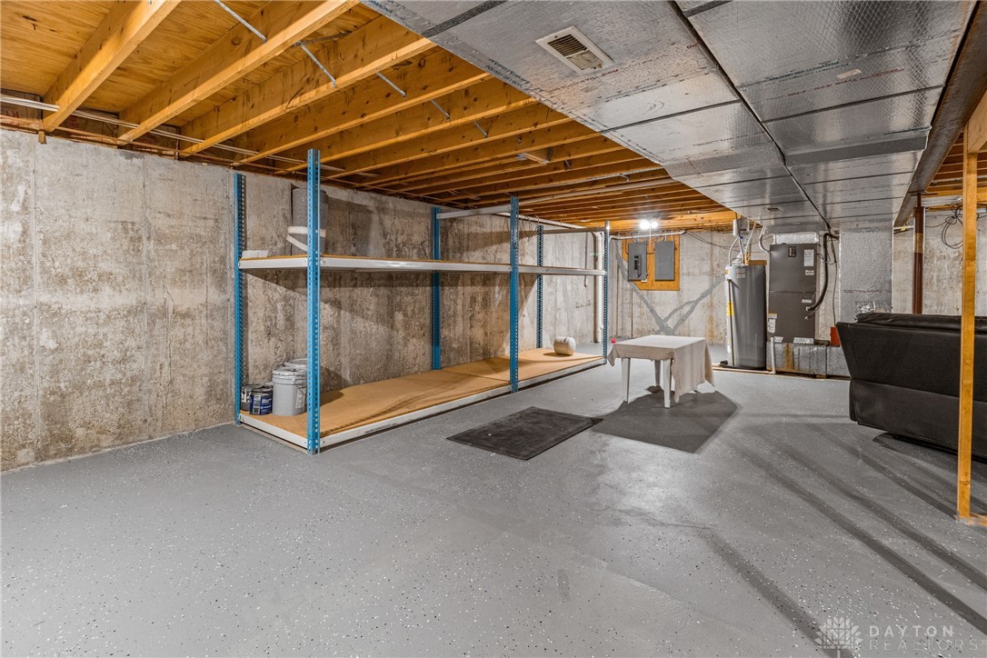 Fairfield, Ohio 45014, United States, 3 Bedrooms Bedrooms, ,3 BathroomsBathrooms,Residential,Active,222117