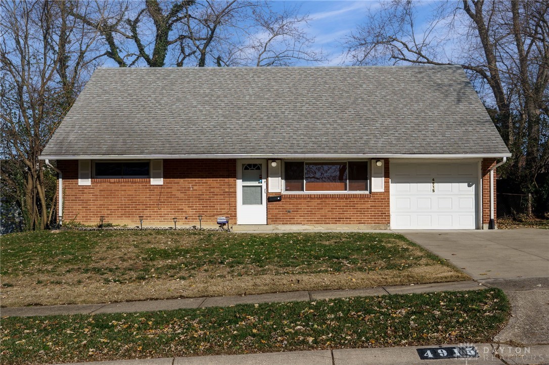 4915 Rittenhouse Drive, Dayton, Ohio image 1