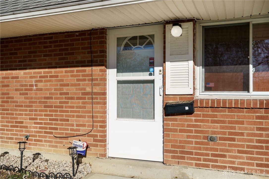 4915 Rittenhouse Drive, Dayton, Ohio image 4