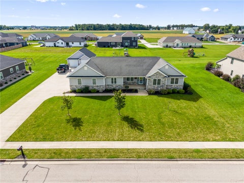 Homes For Sale - 111 Timber Trail<br/> Anna, OH 45302