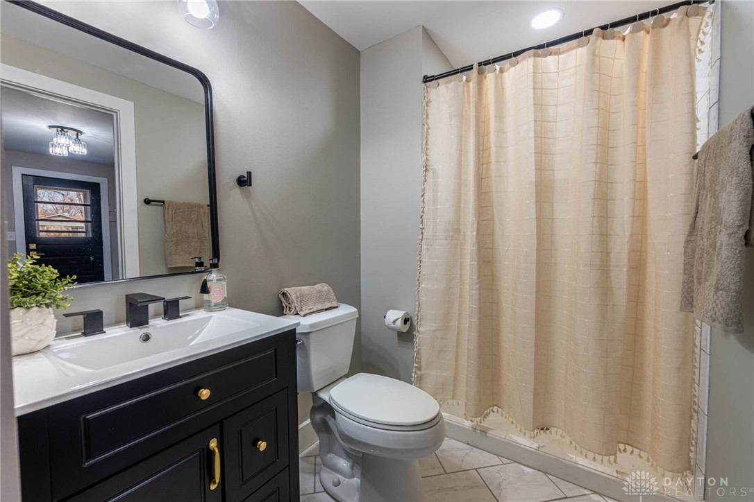 2794 Kemp Road, Beavercreek, Ohio image 18