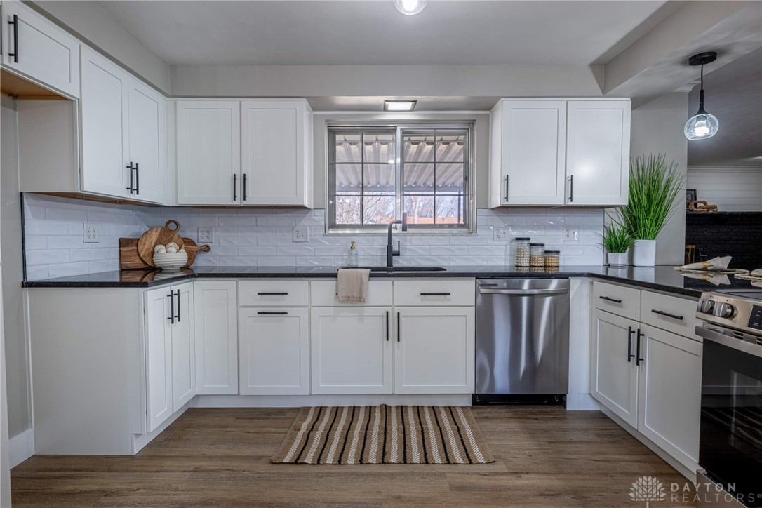 2794 Kemp Road, Beavercreek, Ohio image 4