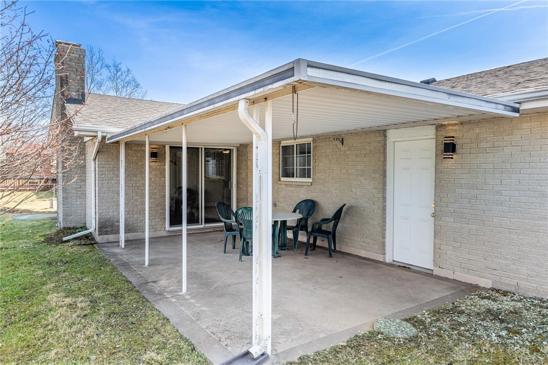 2794 Kemp Road, Beavercreek, Ohio image 24