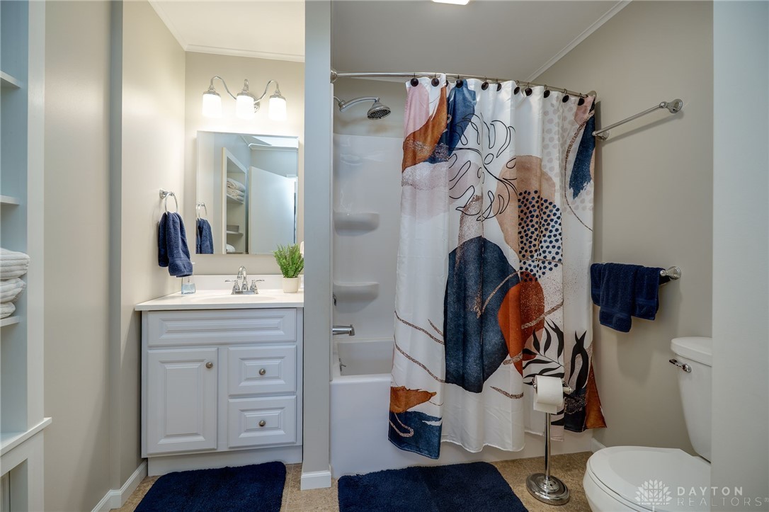 7 Kiser Drive, Tipp City, Ohio image 23