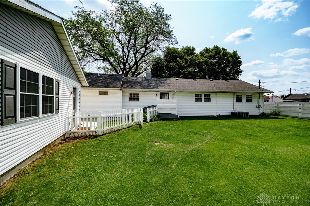 7 Kiser Drive, Tipp City, Ohio image 43