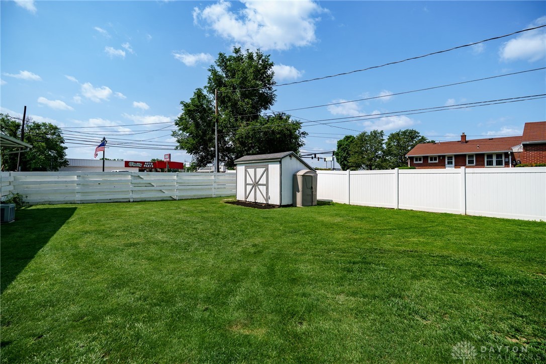 7 Kiser Drive, Tipp City, Ohio image 42