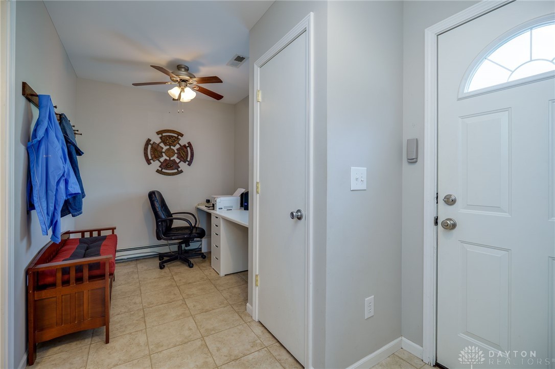 7 Kiser Drive, Tipp City, Ohio image 28