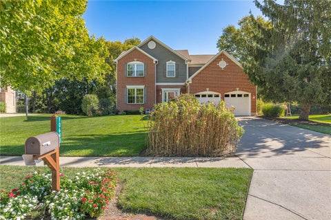 Homes For Sale - 10640 Summer Park Way<br/> Dayton, OH 45458