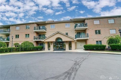 Photo of 3170 E Stroop Road #103, Dayton, OH 45440 (MLS # 949597)