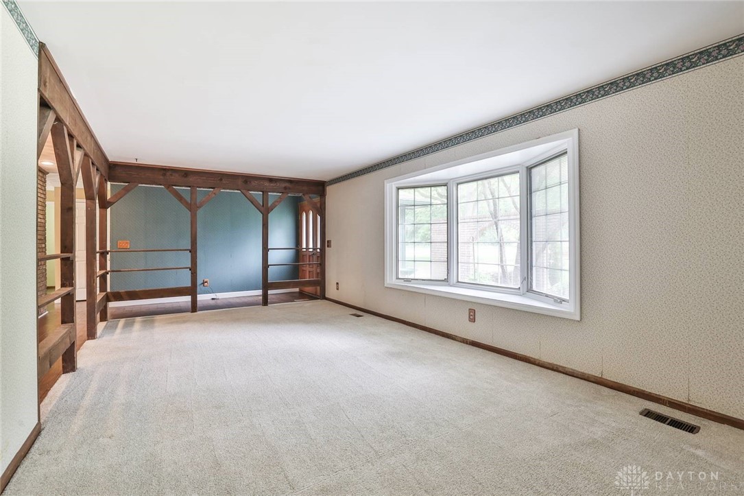 5610 Peters Road, Tipp City, Ohio image 9