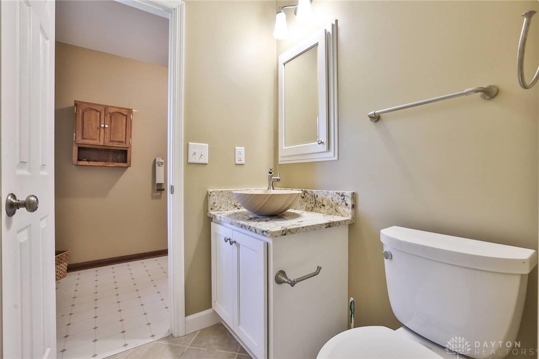 5610 Peters Road, Tipp City, Ohio image 28