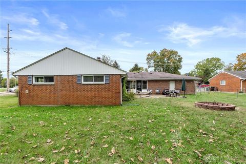 Tiny photo for 775 S Main Street, Springboro, OH 45066 (MLS # 945986)