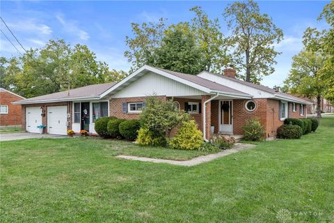 Tiny photo for 775 S Main Street, Springboro, OH 45066 (MLS # 945986)