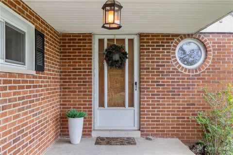 Tiny photo for 775 S Main Street, Springboro, OH 45066 (MLS # 945986)
