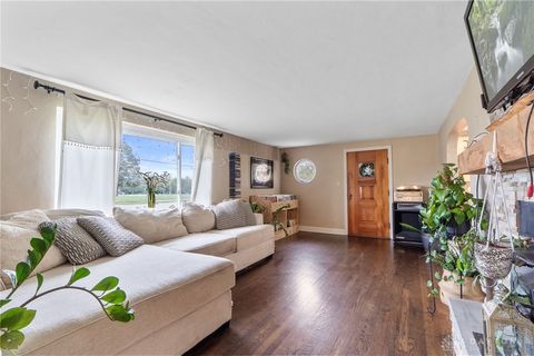 Tiny photo for 775 S Main Street, Springboro, OH 45066 (MLS # 945986)