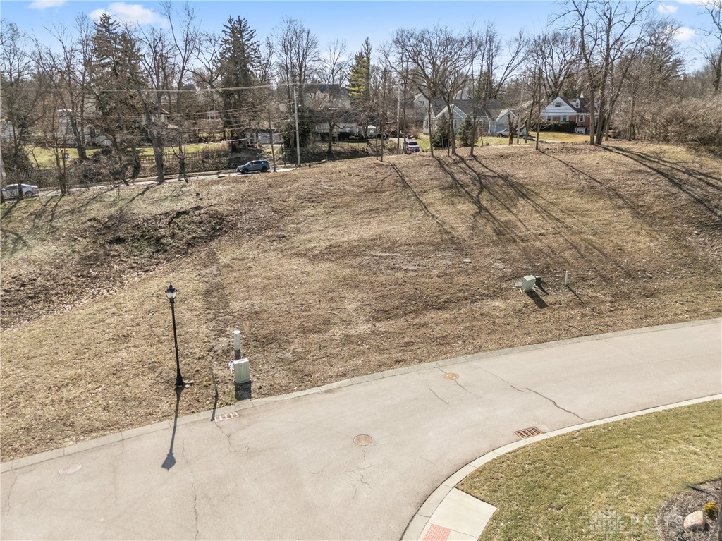 Pointe Oakwood Way, Oakwood, Ohio image 2
