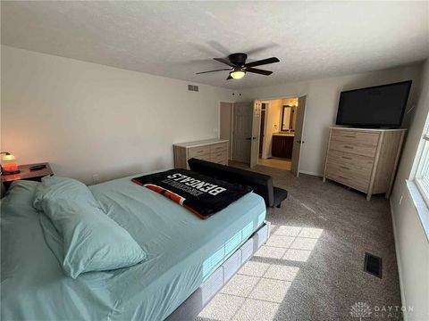 Tiny photo for 6583 Benjamin Franklin Drive, Englewood, OH 45322 (MLS # 945449)