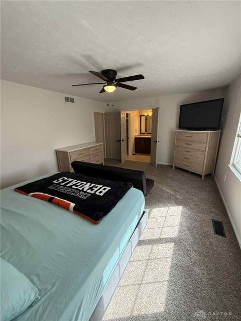 Tiny photo for 6583 Benjamin Franklin Drive, Englewood, OH 45322 (MLS # 945449)