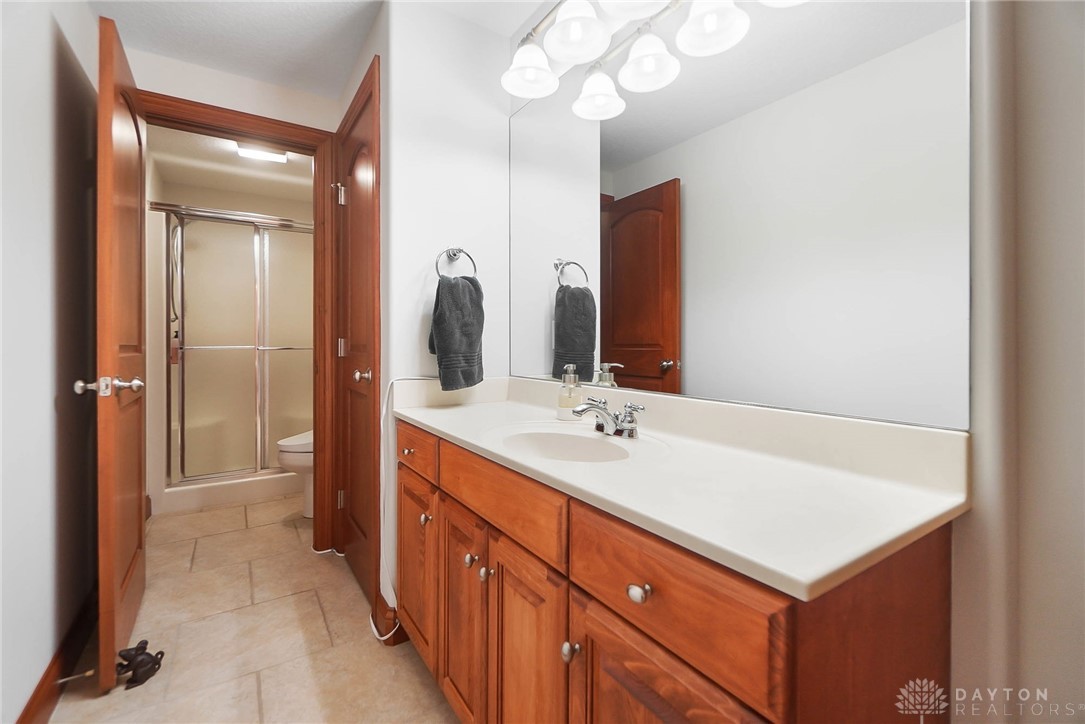 7721 Country Brook Court, Springboro, Ohio image 50