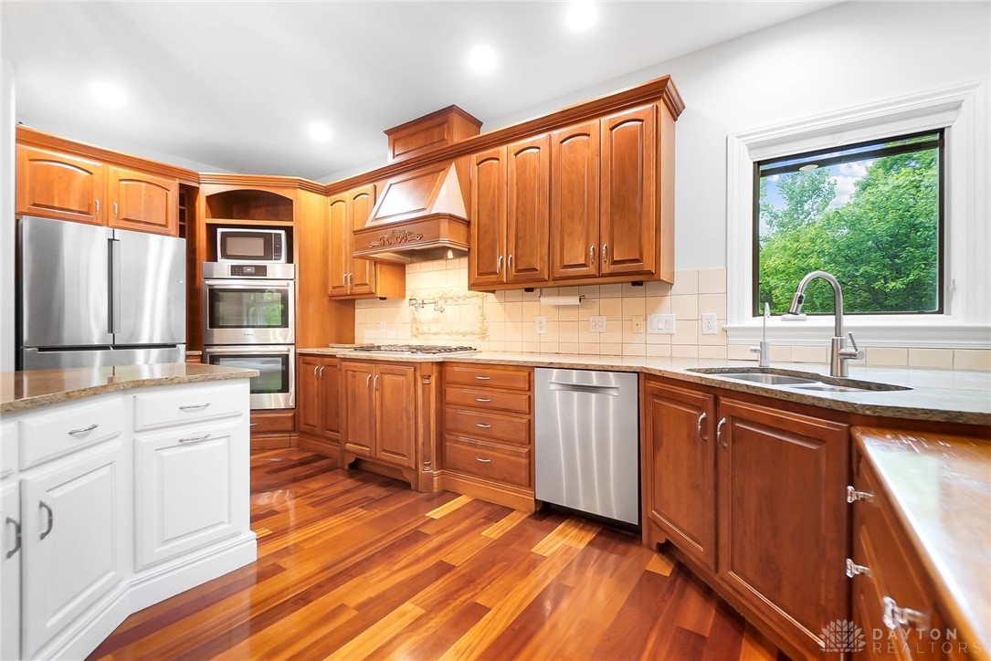 7721 Country Brook Court, Springboro, Ohio image 22