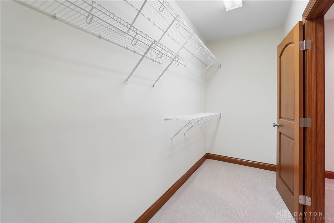 7721 Country Brook Court, Springboro, Ohio image 49