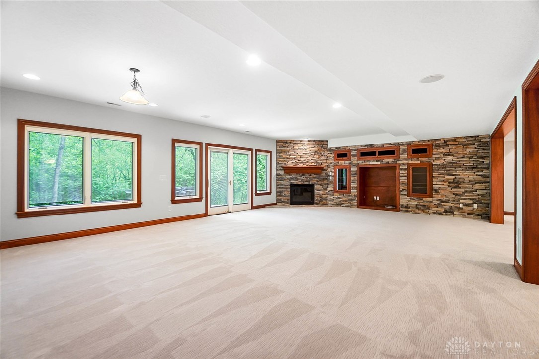 7721 Country Brook Court, Springboro, Ohio image 42