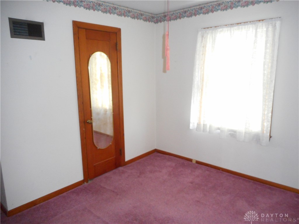 223 W Washington Street, New Carlisle, Ohio image 16