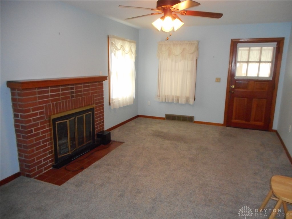 223 W Washington Street, New Carlisle, Ohio image 13