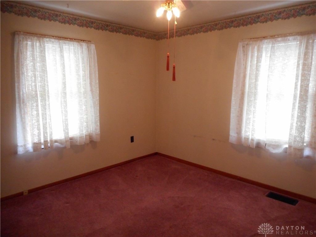 223 W Washington Street, New Carlisle, Ohio image 15