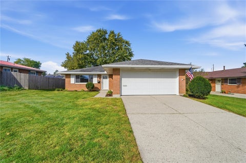 Homes For Sale - 2821 Horstman Drive<br/> Dayton, OH 45429