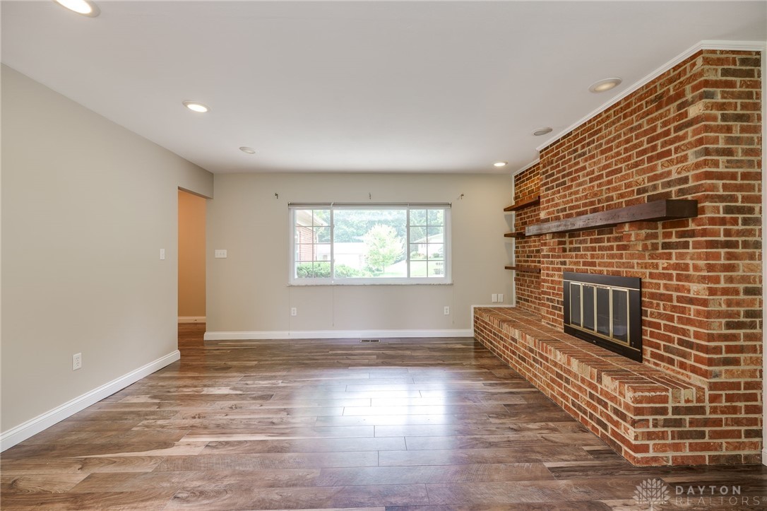 Beavercreek, Ohio 45434, United States, 3 Bedrooms Bedrooms, ,2 BathroomsBathrooms,Residential,Pending,155060