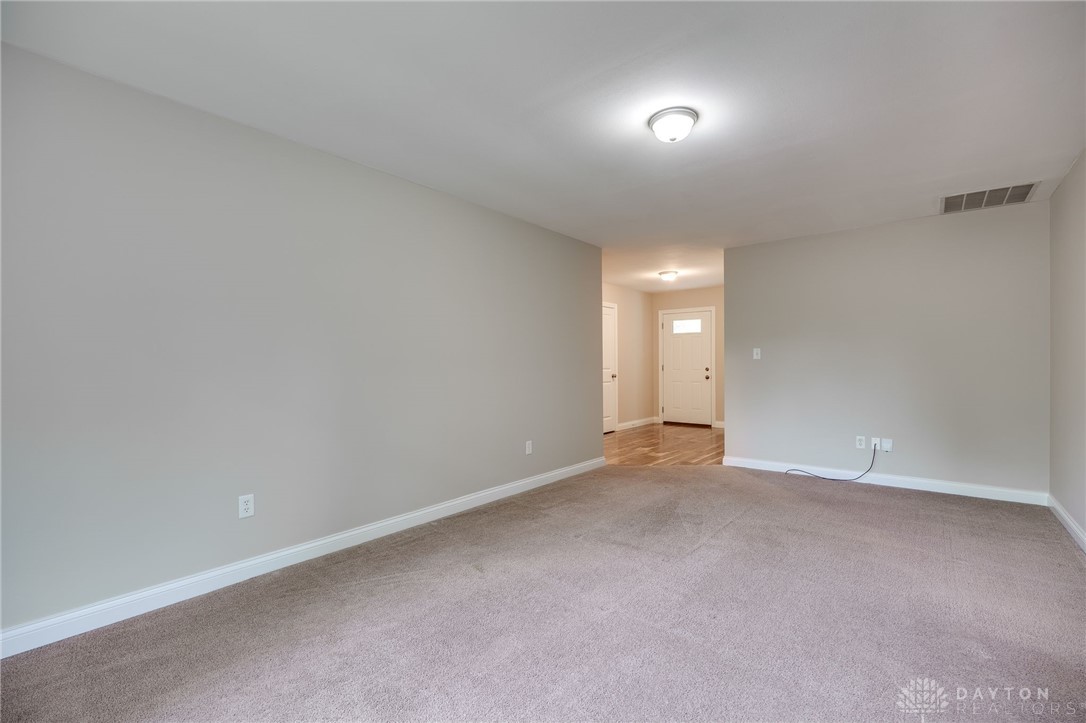 Beavercreek, Ohio 45434, United States, 3 Bedrooms Bedrooms, ,2 BathroomsBathrooms,Residential,Pending,155060