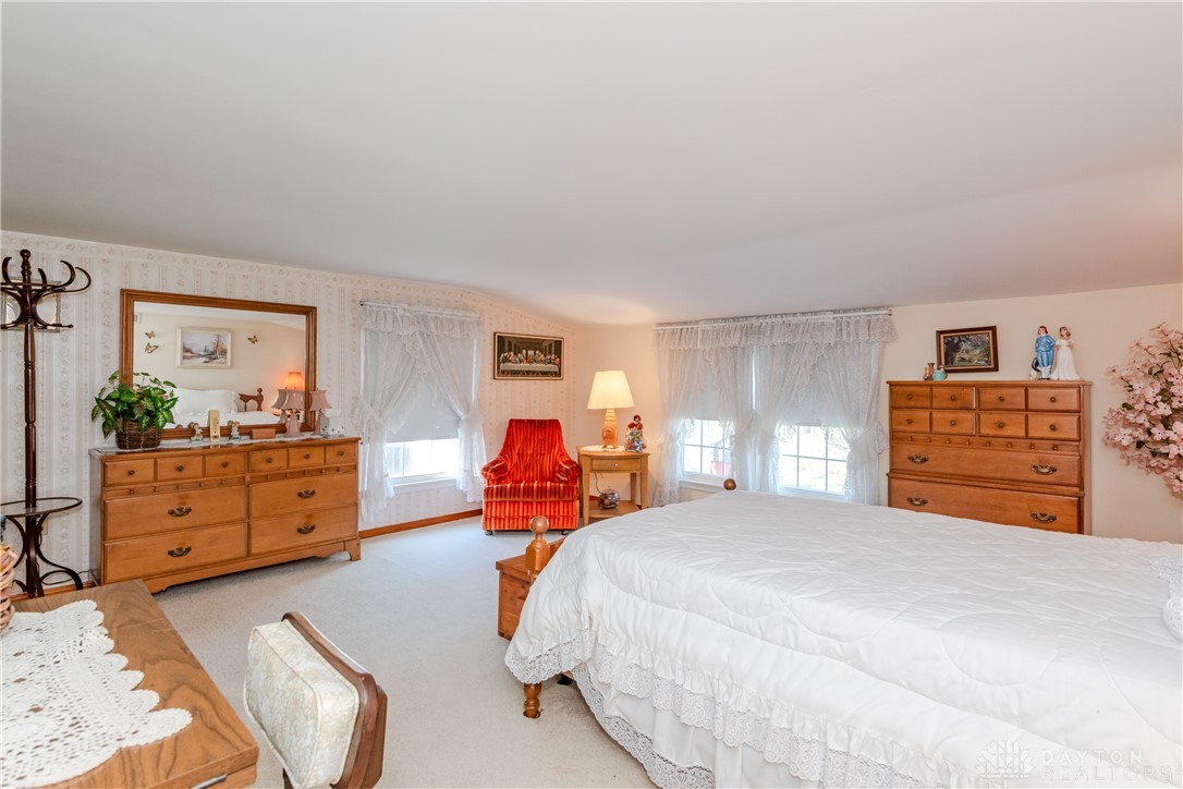817 Old Mill Road, Springfield, Ohio image 36